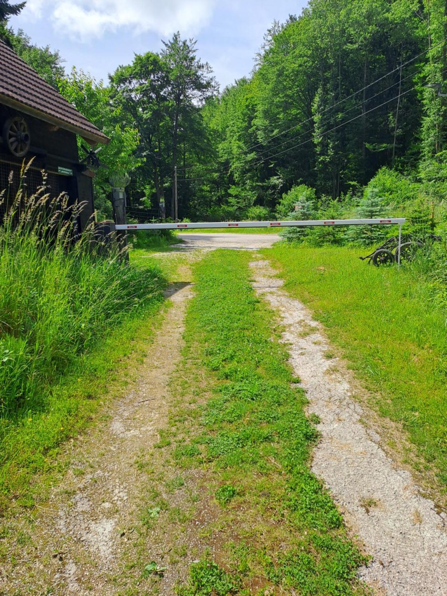 Das Altsteirische Landhaus - La Maison De Pronegg - Feriendomizil Im Biosphaerenpark Wienerwald Pressbaum Dış mekan fotoğraf