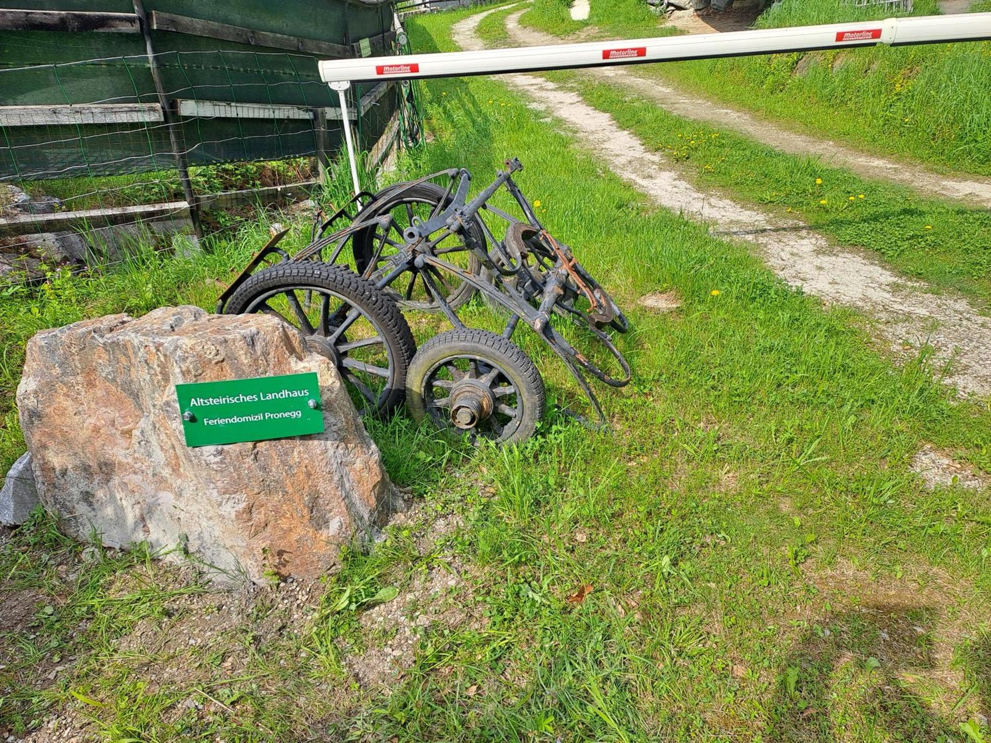 Das Altsteirische Landhaus - La Maison De Pronegg - Feriendomizil Im Biosphaerenpark Wienerwald Pressbaum Dış mekan fotoğraf